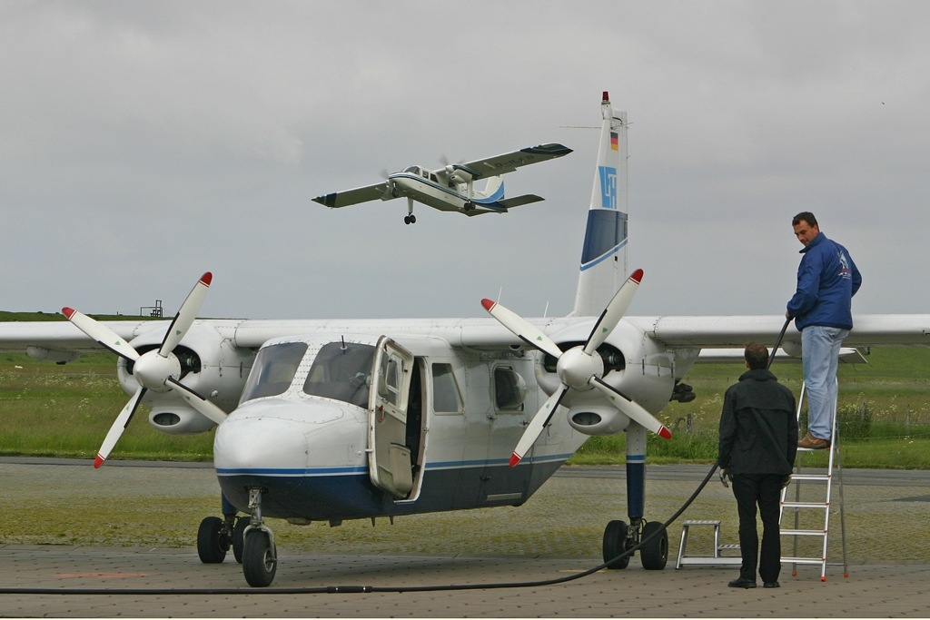 Britten-Norman_BN-2_Islander.jpg