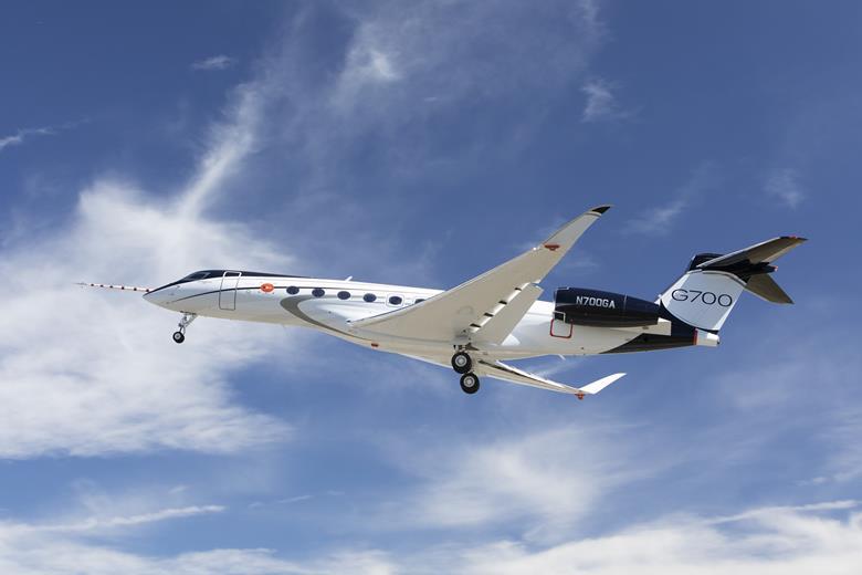Gulfstream G700 First Flight (1).jpg