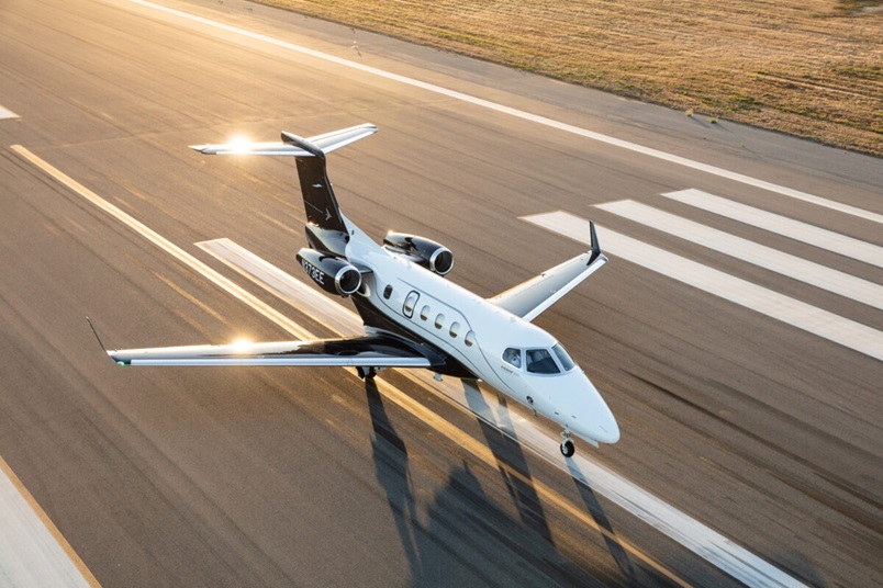 Phenom 300E 1.jpg