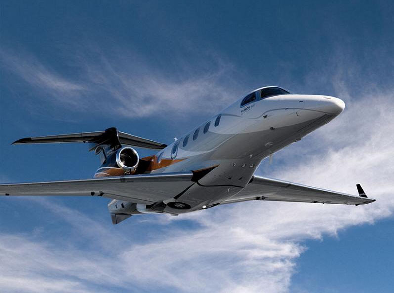 Phenom300%20capa.jpg